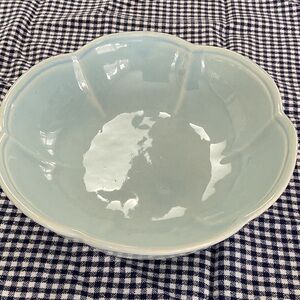 Shawnee Pottery flower console bowl. 1950s